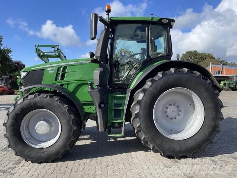 John Deere 6250R 其他農業機械