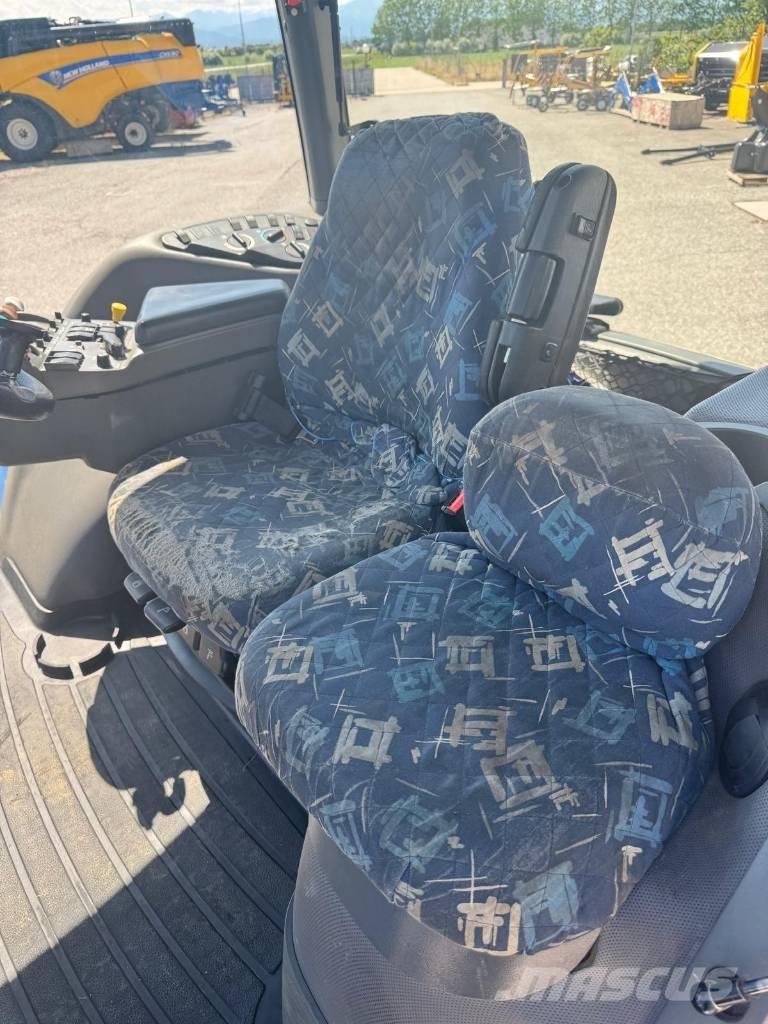 New Holland TG 285 曳引機