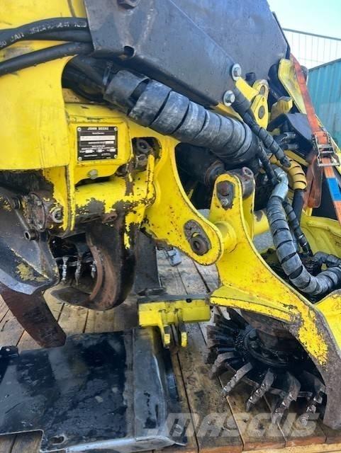 John Deere H414 收穫機