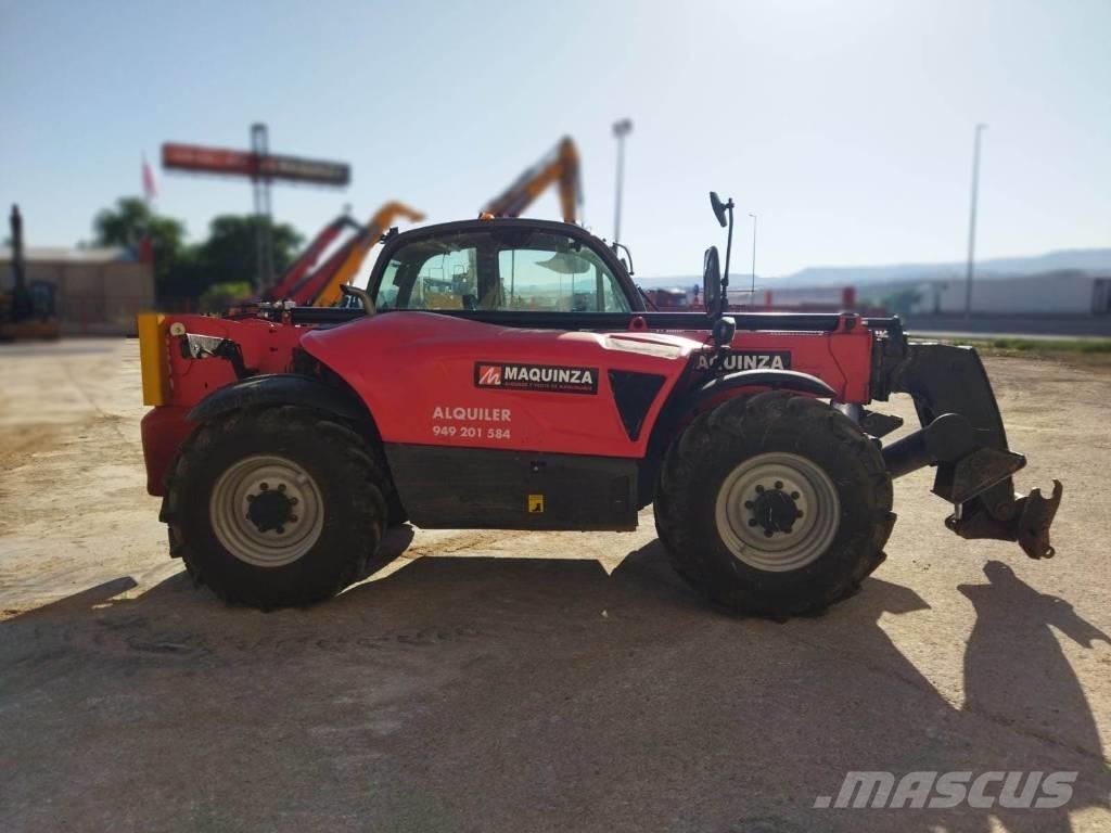 Manitou MT 1335 伸縮臂操作車