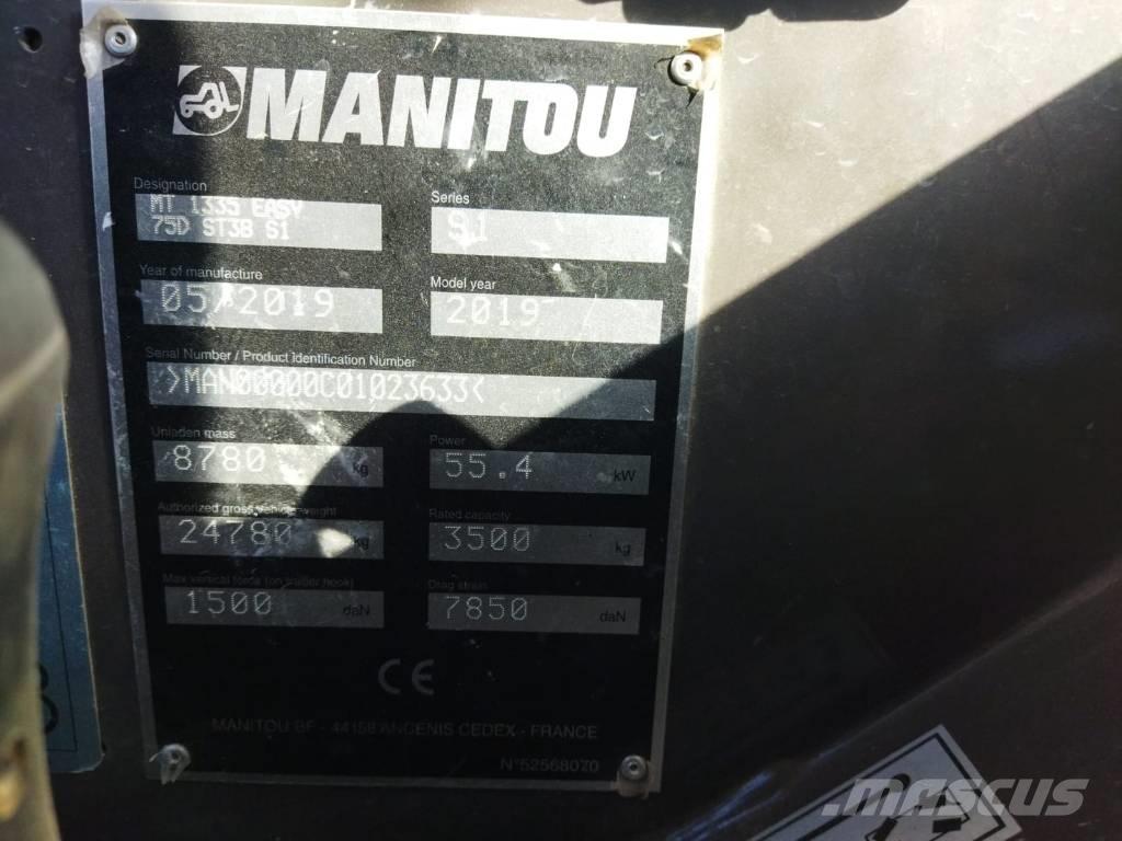 Manitou MT 1335 伸縮臂操作車
