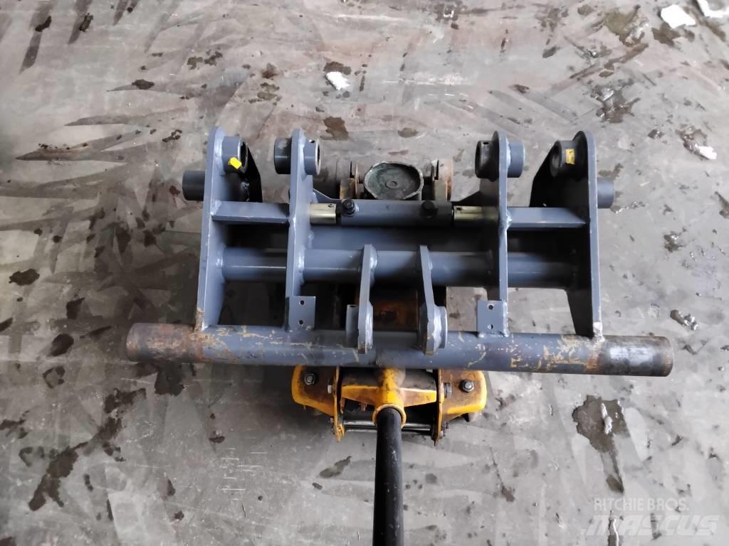 Flexitrac 1238 CAB 小型裝載機