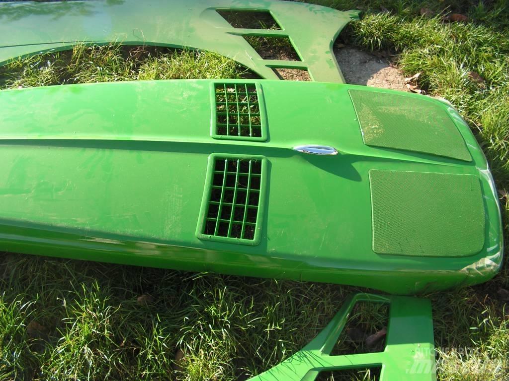 John Deere 8230 底盤和懸架