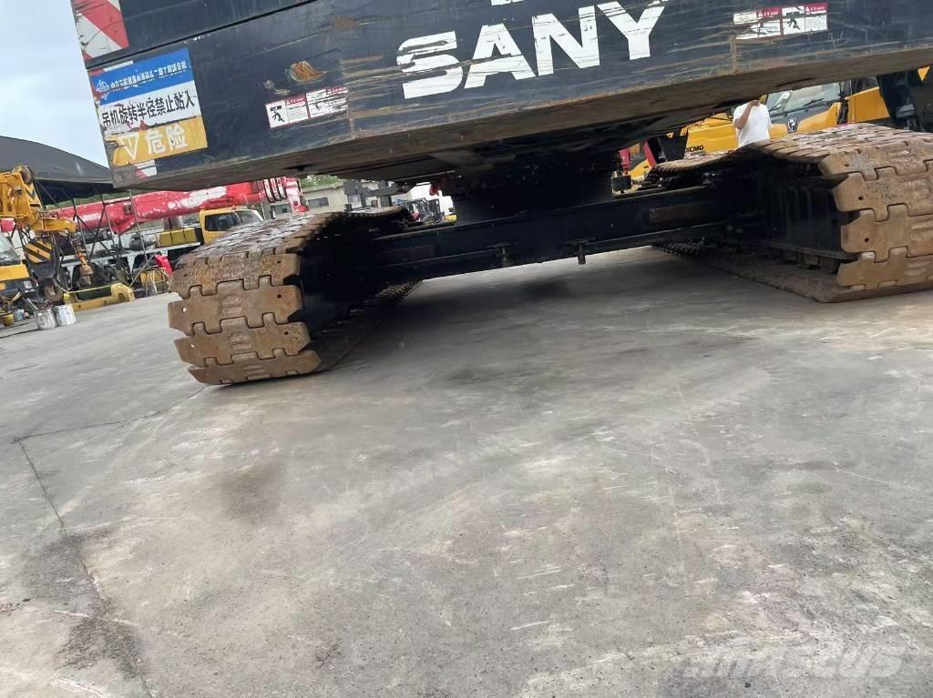 Sany SCC 600 A-6 履帶式起重機