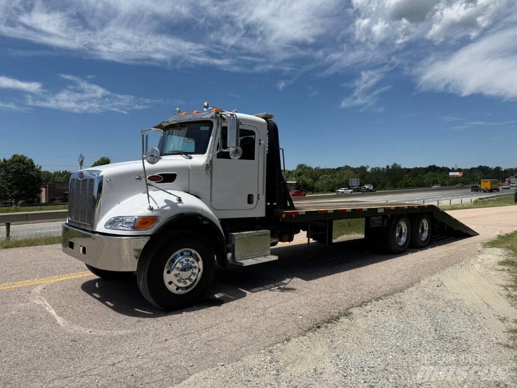 Peterbilt 348 救援車