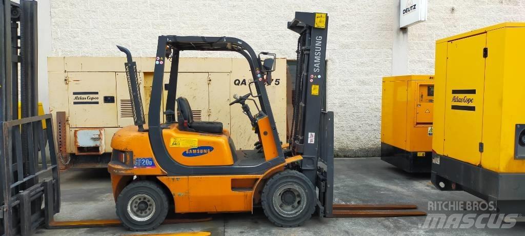 Samsung SF 20 D 柴油卡車