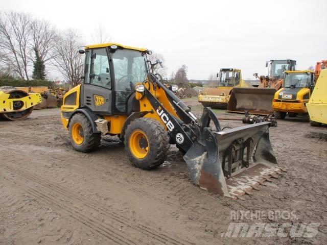 JCB 407 409 輪胎式裝載機