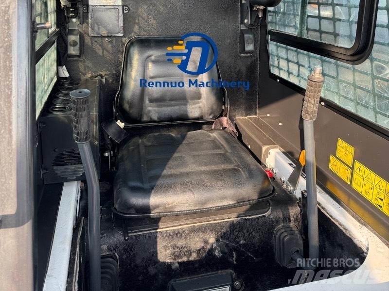 Bobcat S 130 滑移轉向裝載機