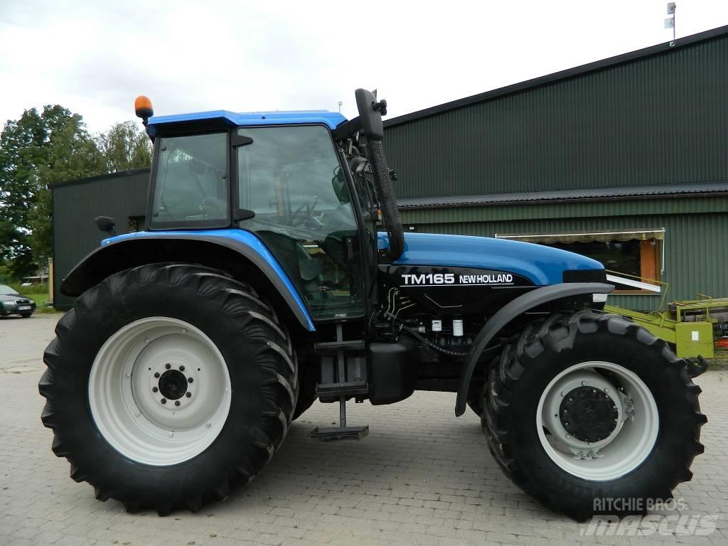 New Holland TM 165 曳引機