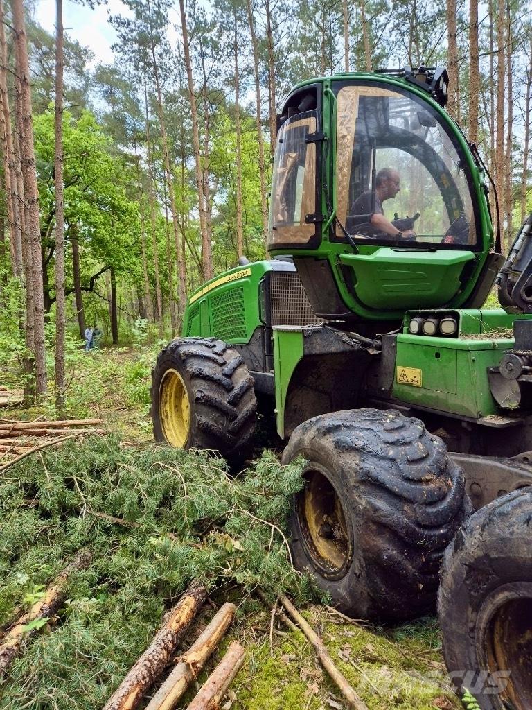 John Deere 1170 E 收穫機