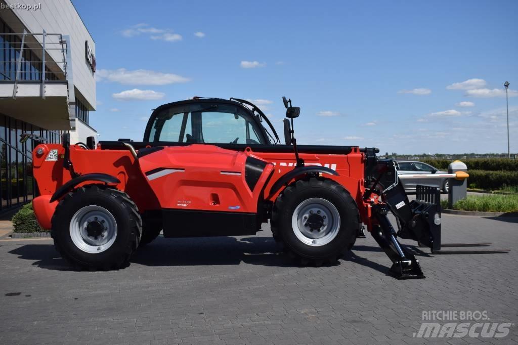 Manitou MT 1440 伸縮臂操作車