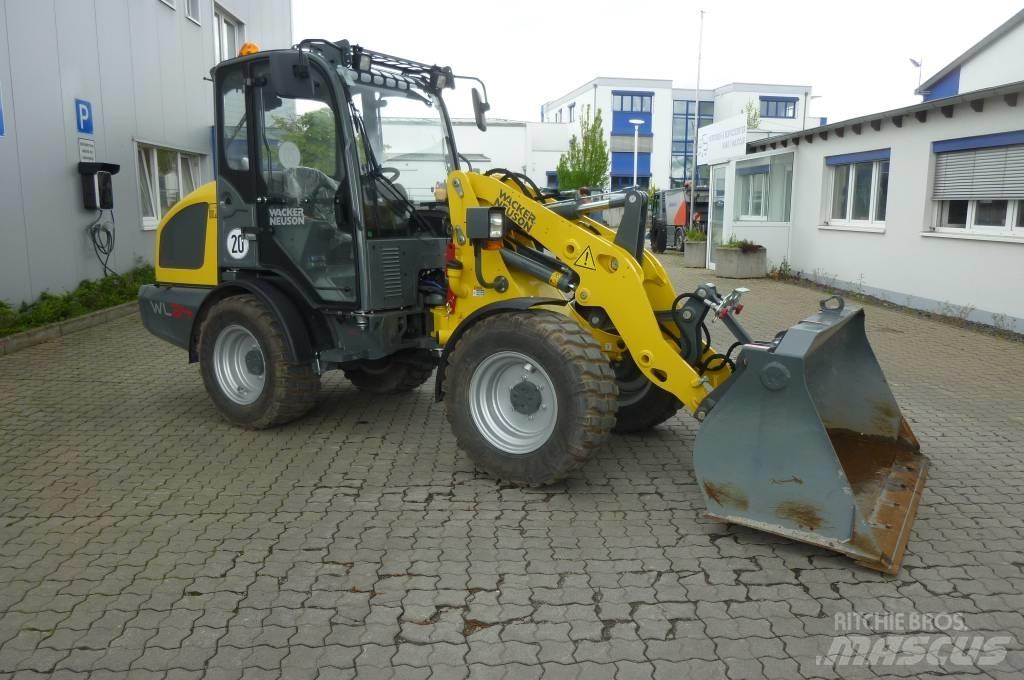 Wacker Neuson WL 34 輪胎式裝載機