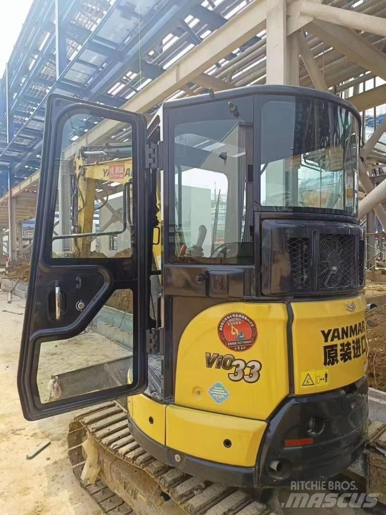 Yanmar Vio 33 小型挖土機/掘鑿機<7t(小型挖掘機)