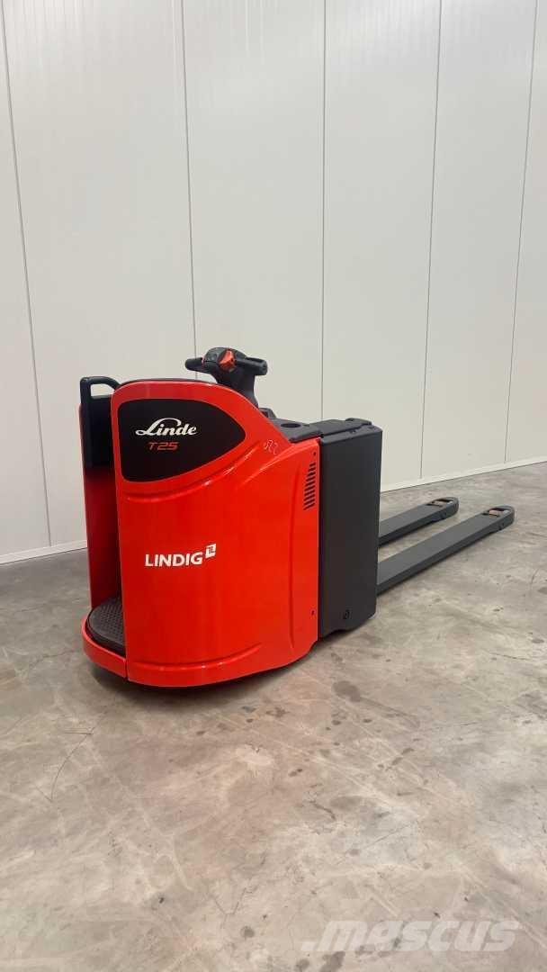 Linde T25SP 自走式堆積機
