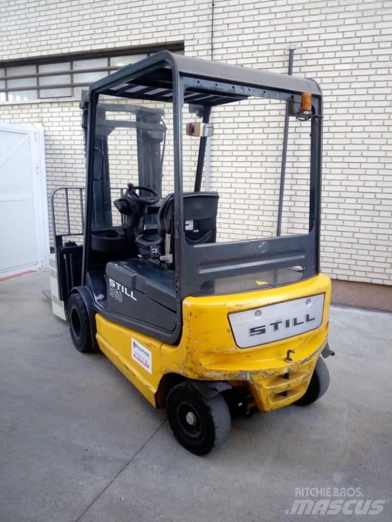Still R 60-30 電動堆高機