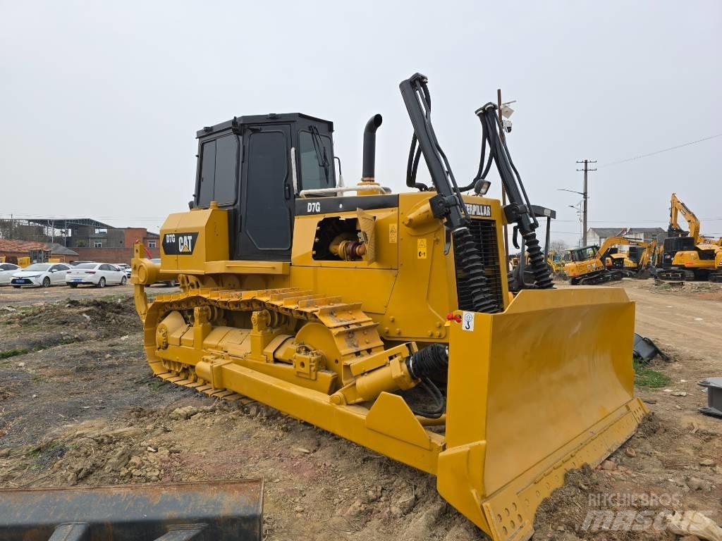 CAT D7G 履帶推土機