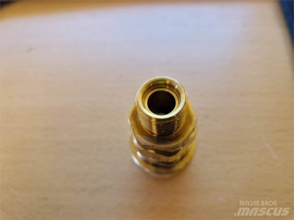 Eco Log 7000198 駕駛室與內部