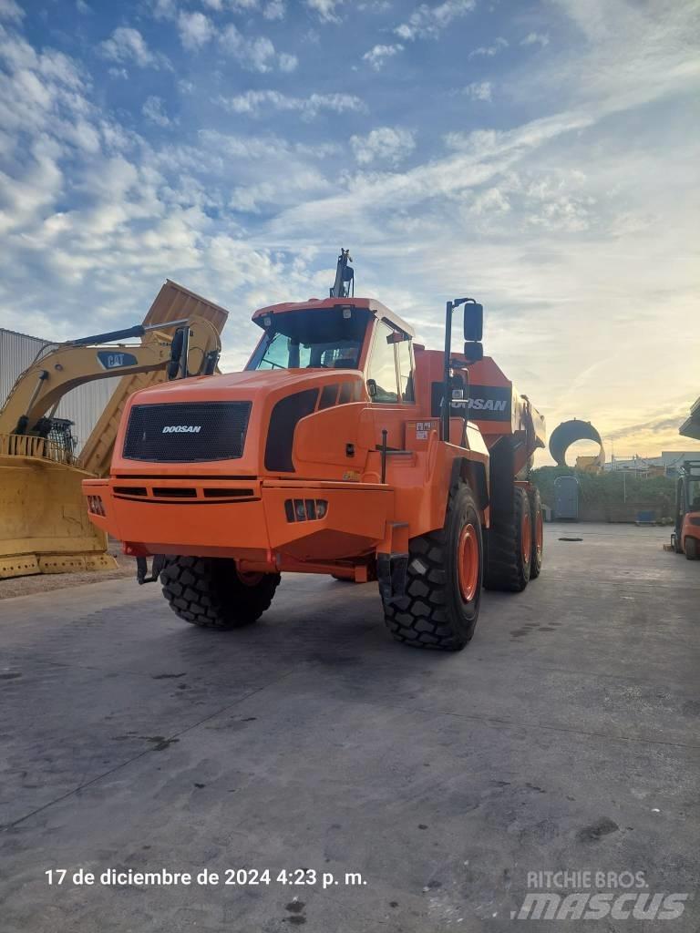 Doosan DA 40 鉸接式起吊車