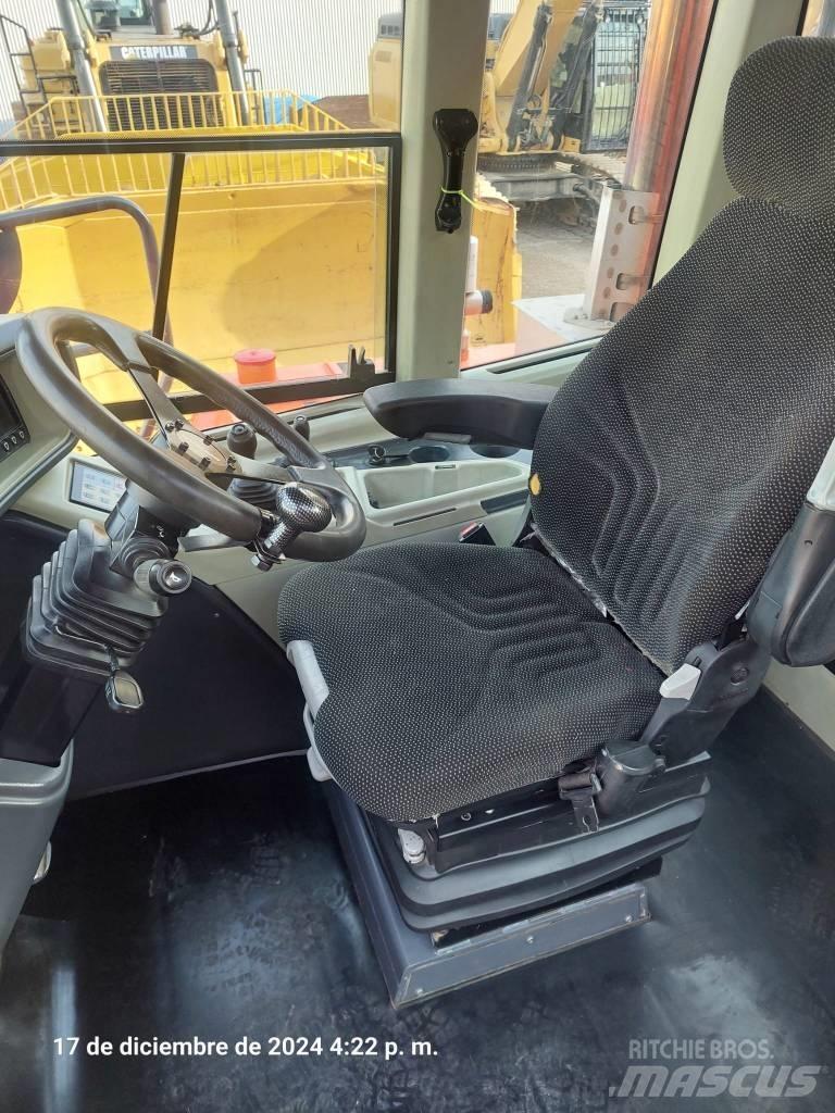Doosan DA 40 鉸接式起吊車