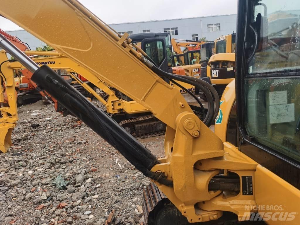 CAT 303.5E 小型挖土機/掘鑿機<7t(小型挖掘機)