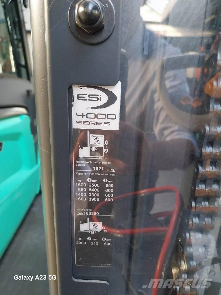 Crown ESi40001.6TT 行走控制式堆積機