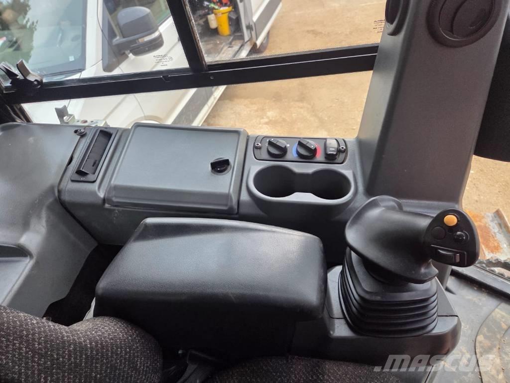 CAT D 5 K 2 LGP 履帶推土機