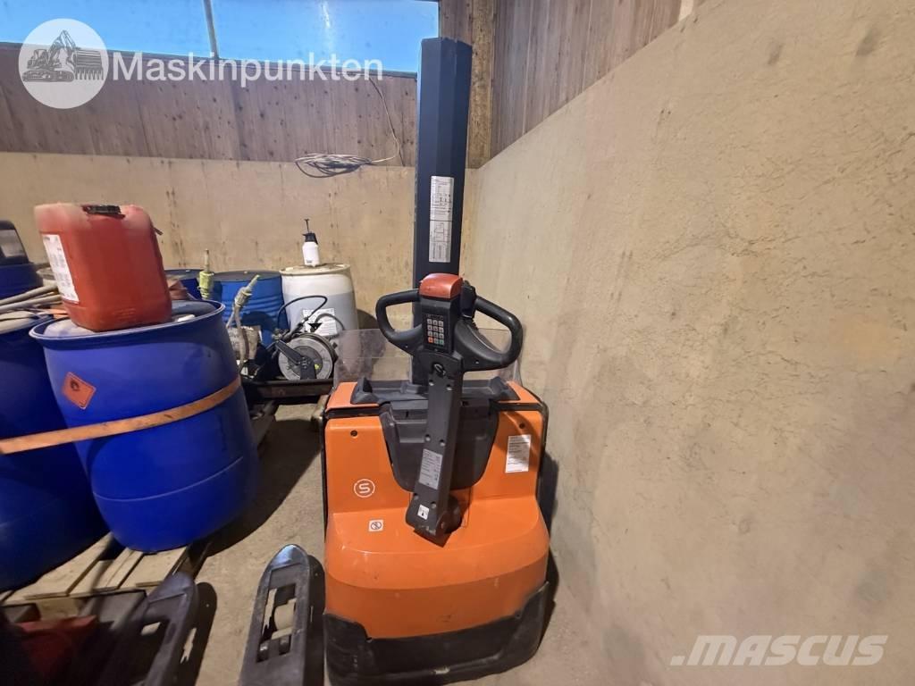 Toyota BT SWE 160 L 電動堆高機