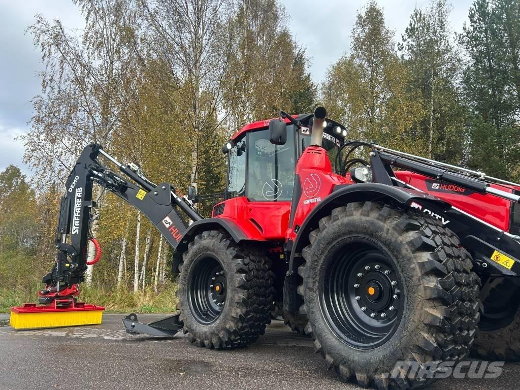 Huddig 1370 反鏟裝載機