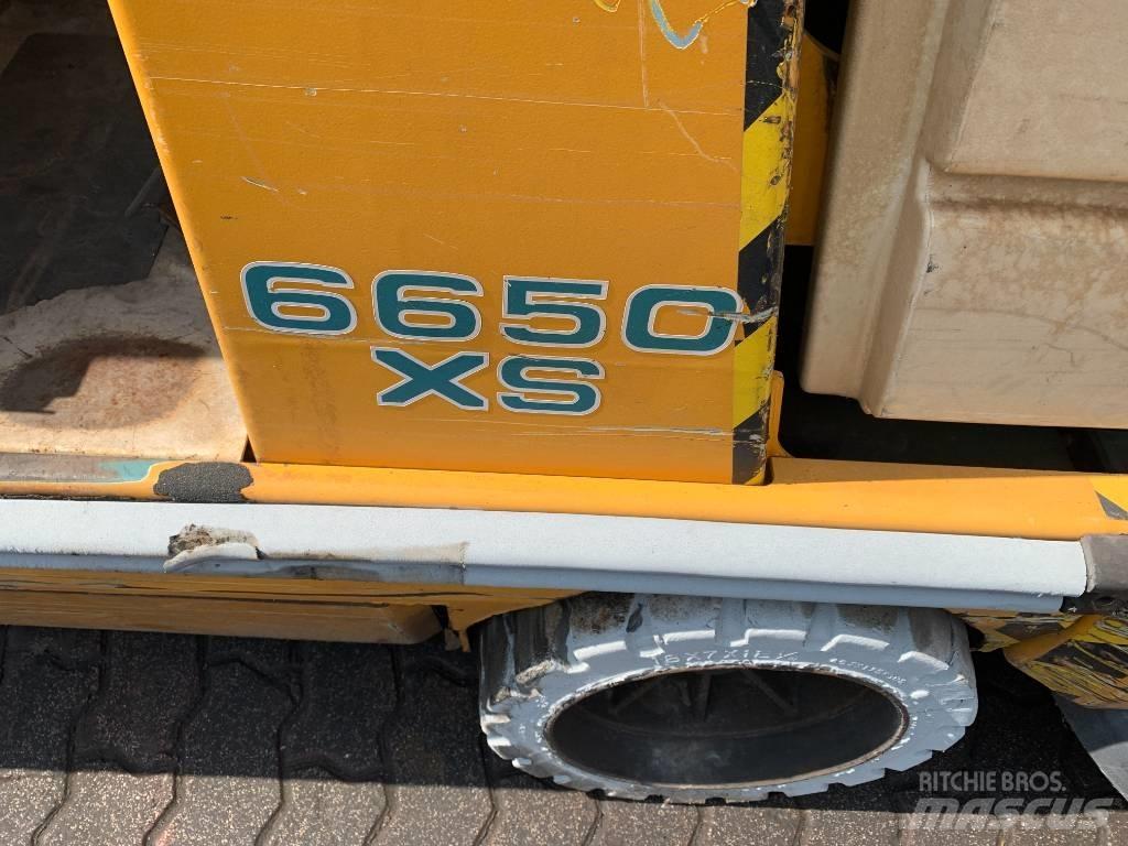 Tennant 6650D      V-2809 其他地面照料機械
