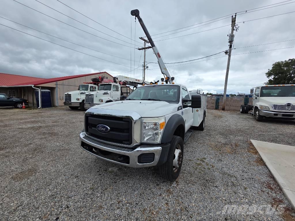 Ford F 550 都市/通用型車輛