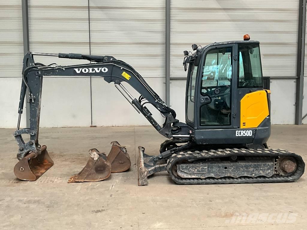 Volvo ECR 50 D 小型挖土機/掘鑿機<7t(小型挖掘機)