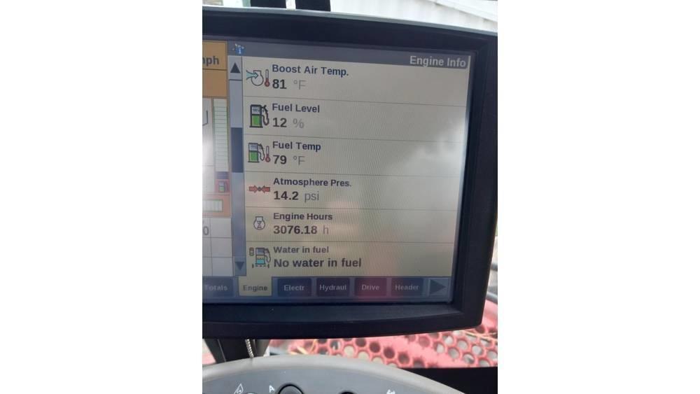 Case IH 8230 聯合收穫機