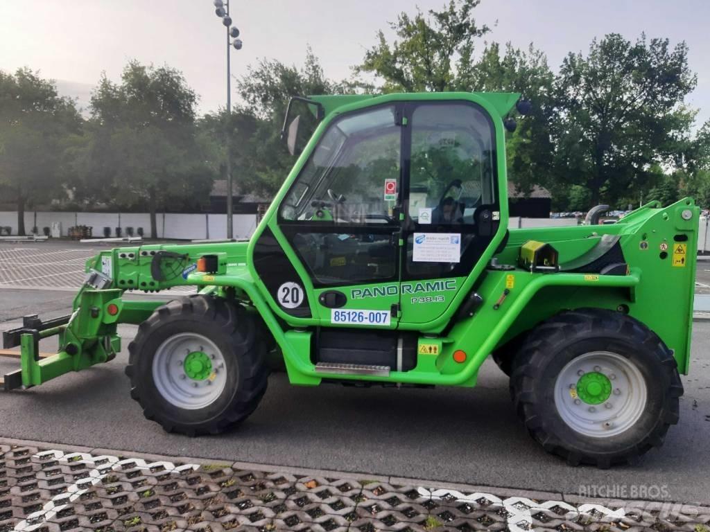 Merlo P 38.13 伸縮臂操作車