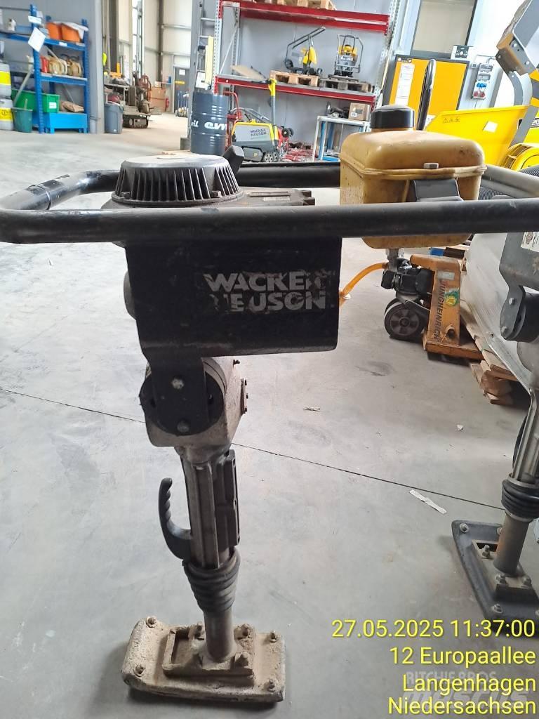 Wacker Neuson BS30 砸道機/夯實機