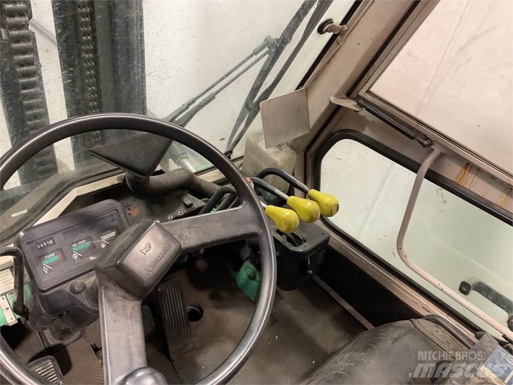 Mitsubishi FD40T 柴油卡車