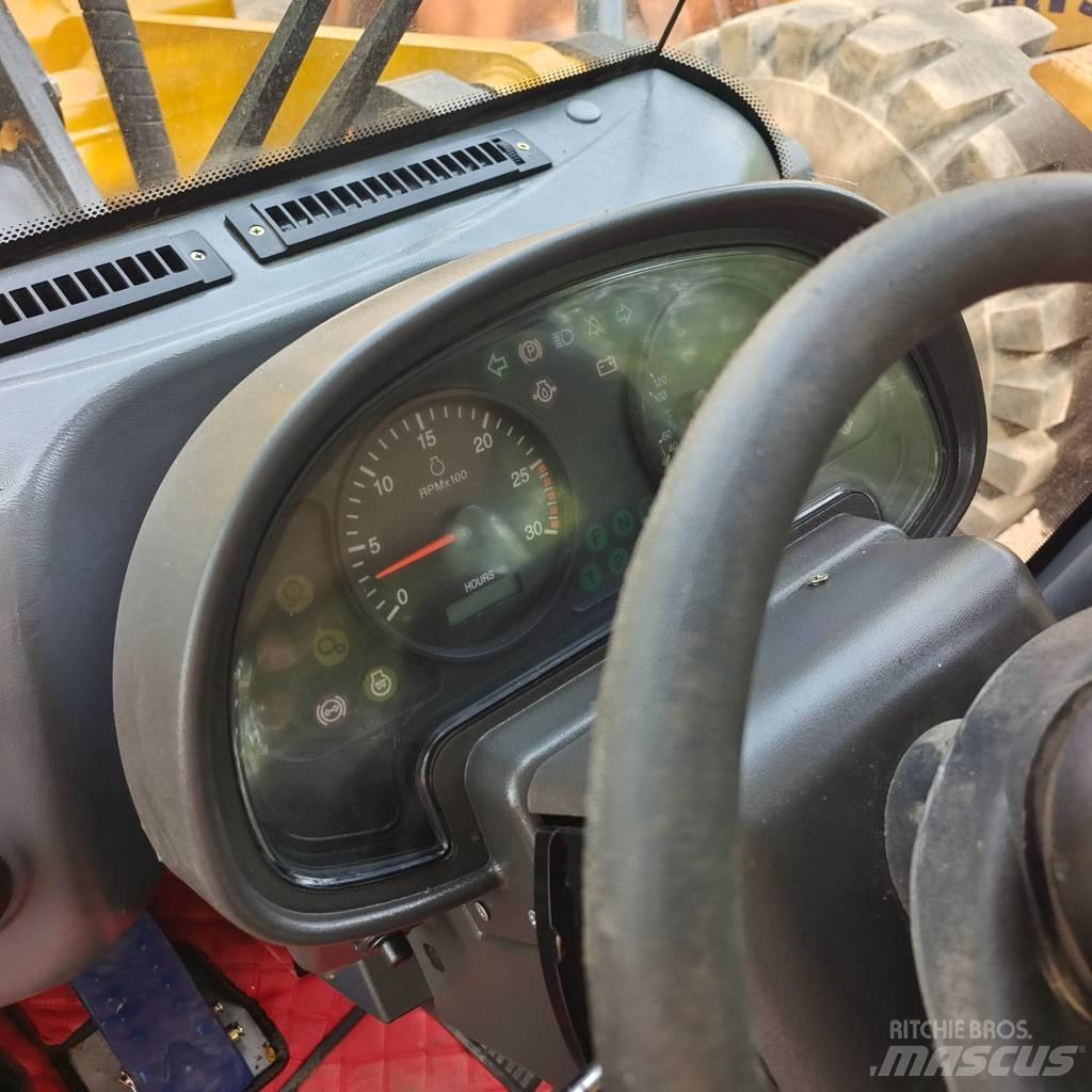 SDLG LG 956 L 輪胎式裝載機