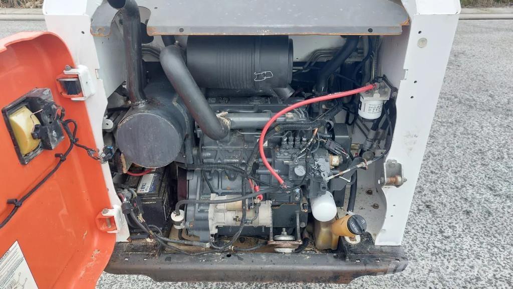 Bobcat S450 輪胎式裝載機