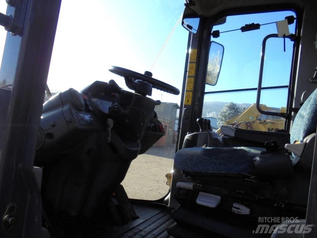 Hitachi ZW 180 輪胎式裝載機
