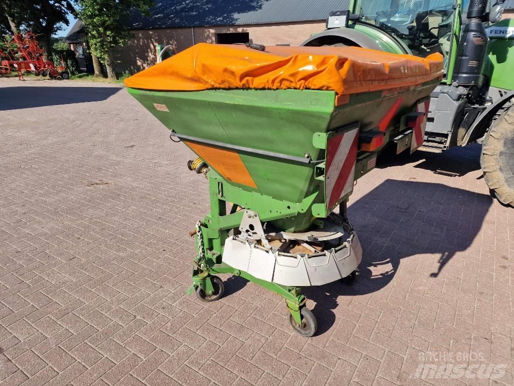 Amazone E+S 750 砂鹽撒布機