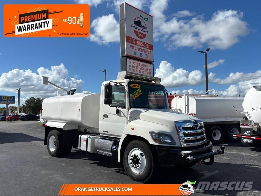 Hino 338 水車
