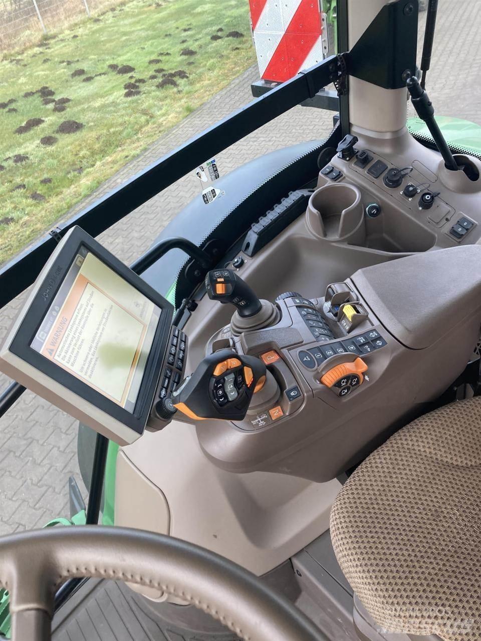 John Deere 6R 195 曳引機