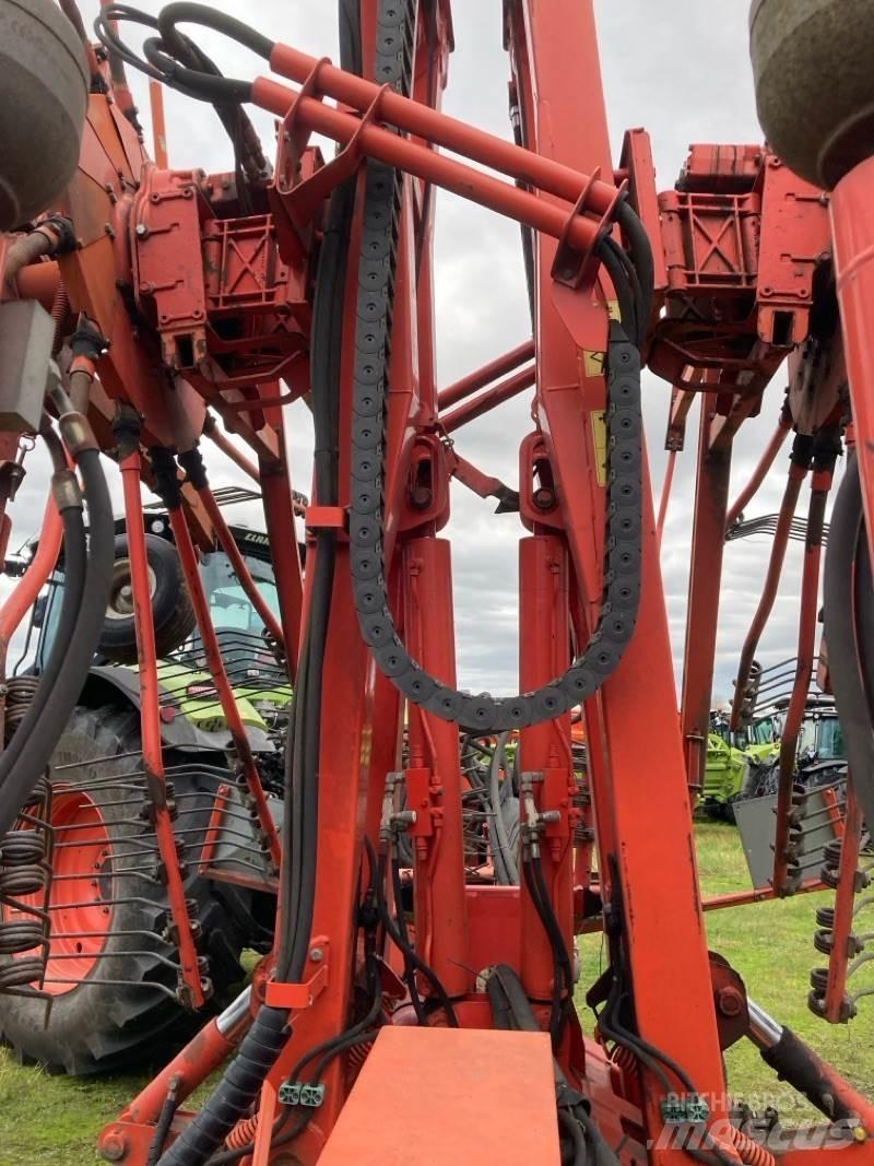 Kuhn GA 15021 收割列行機(撒布機)