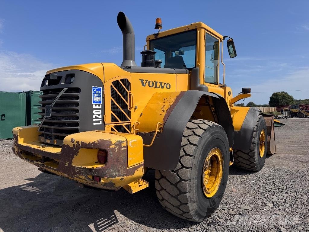 Volvo L 120 E 輪胎式裝載機