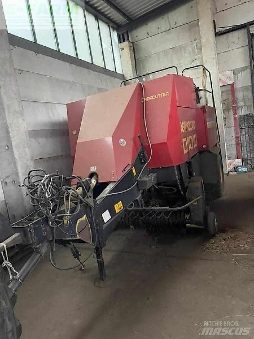 New Holland d1010 方形打捆機