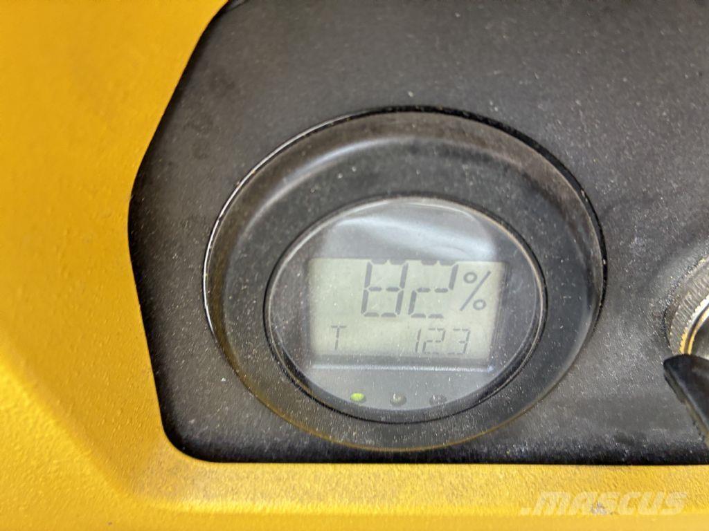 Hyster P 1.8AC 低架升降機