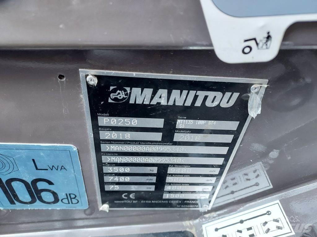 Manitou MT 1135 伸縮臂操作車