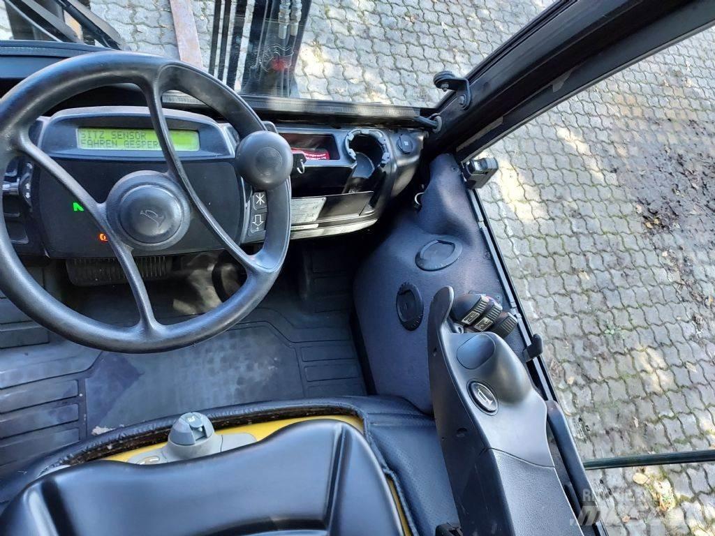 Yale GLP 25VX 液化石油氣LPG卡車