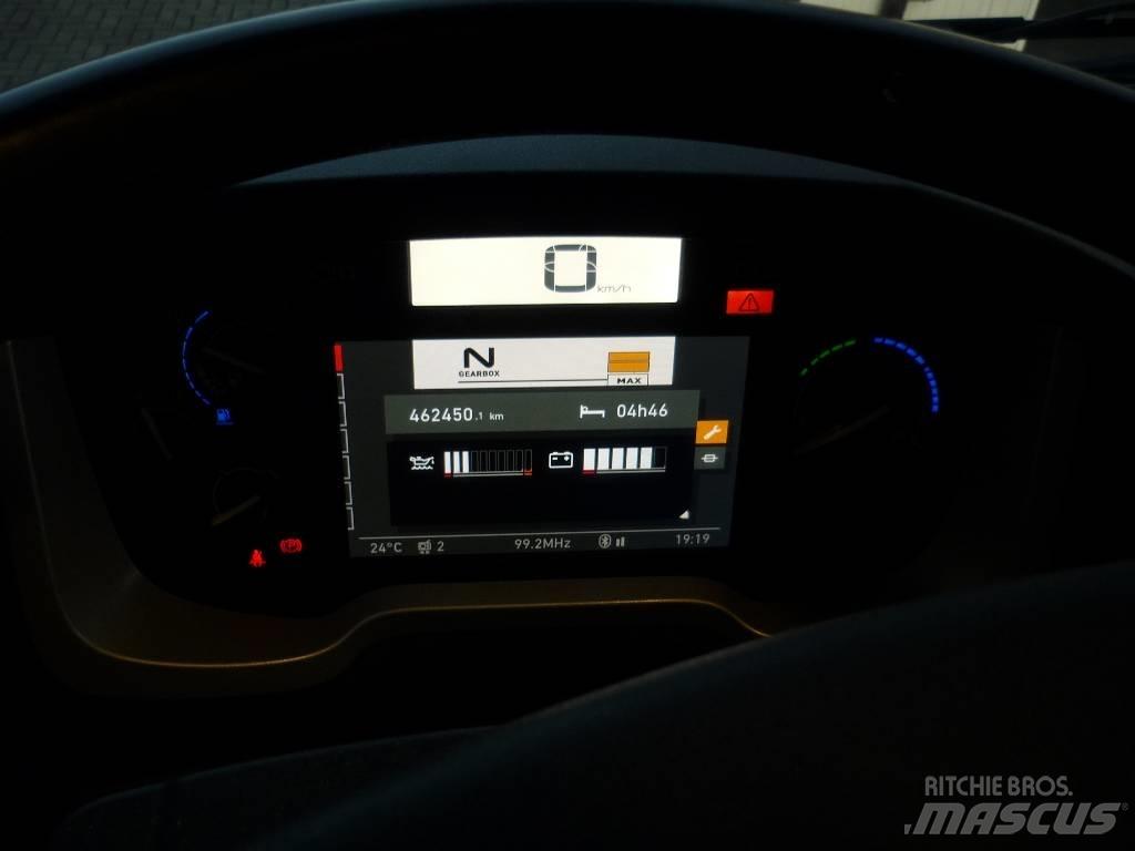 Renault T-High 530 曳引機組件