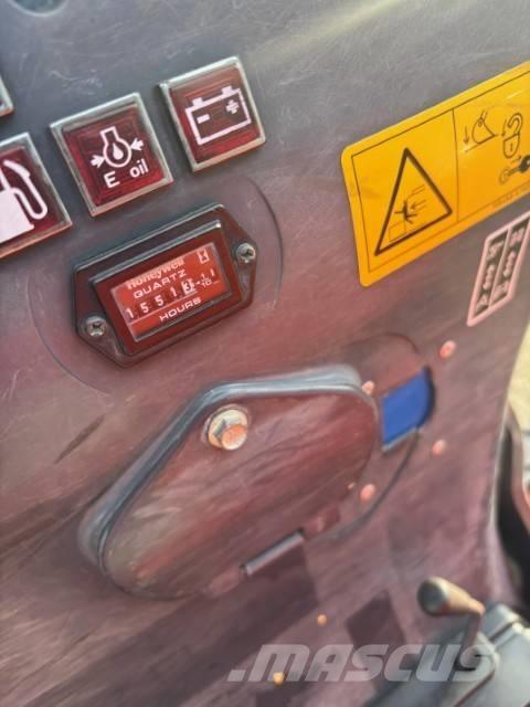 Kubota U 10-3 小型挖土機/掘鑿機<7t(小型挖掘機)