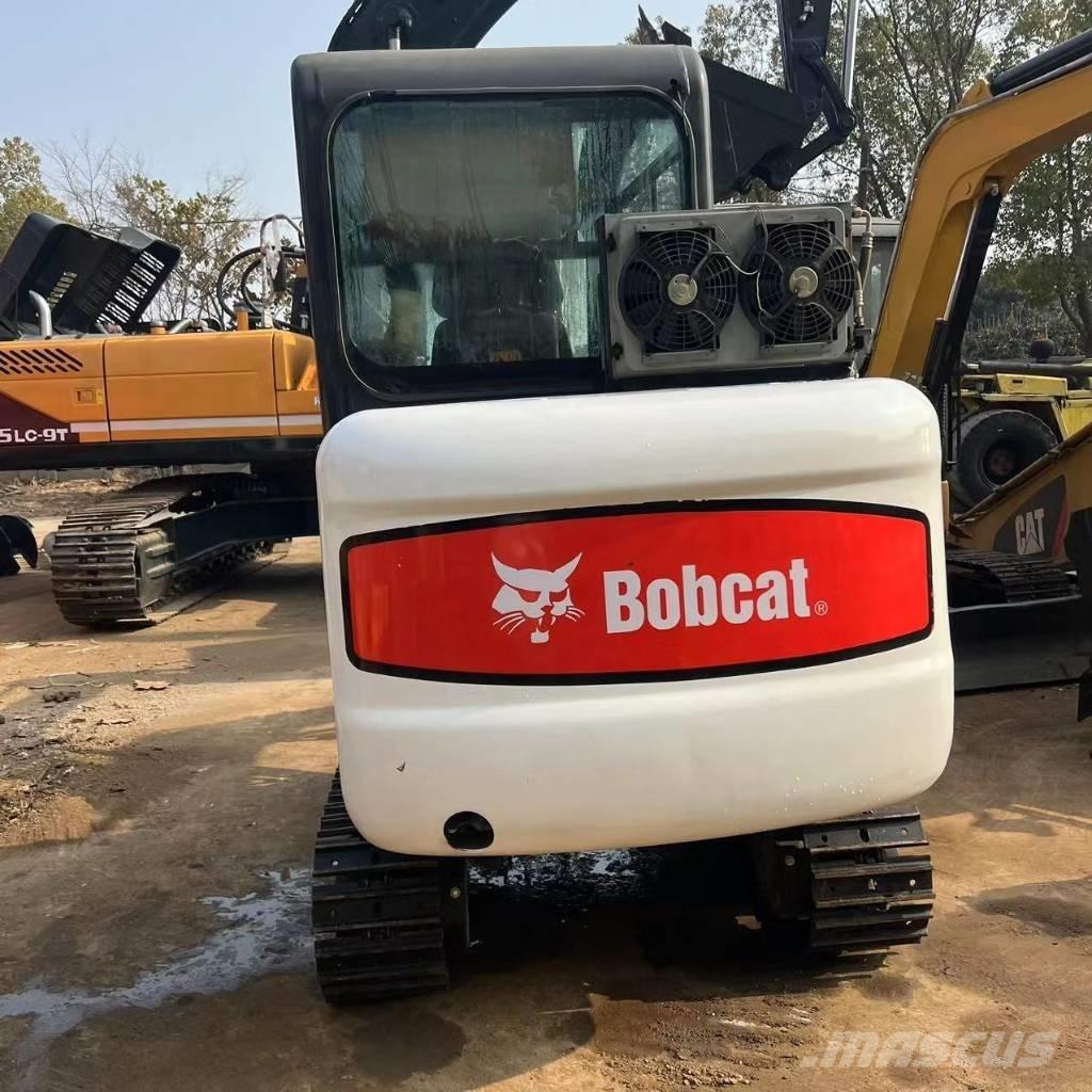 Bobcat 331 小型挖土機/掘鑿機<7t(小型挖掘機)